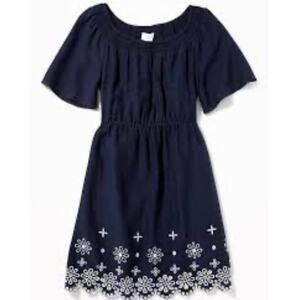 EUC Old Navy flutter sleeve eyelet-hem dress